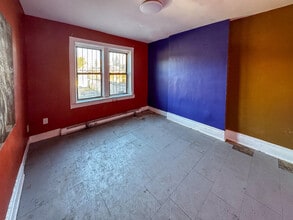 2179 Clarendon Rd, Brooklyn, NY à louer Photo intérieure– Image 2 sur 7