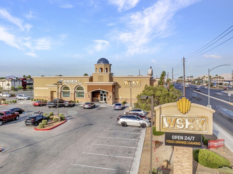 2992 W Cheyenne Ave, North Las Vegas, NV à vendre - Photo de l’immeuble – Image 2 sur 11