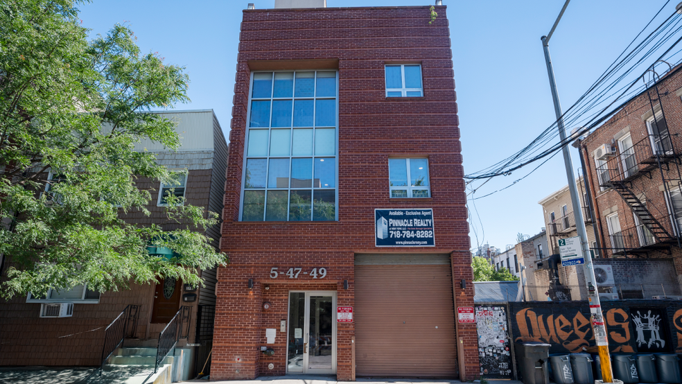 5-49 47th Rd, Long Island City, NY à louer - Photo principale – Image 1 sur 10