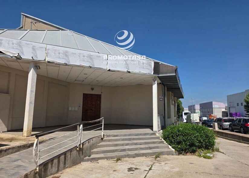 Industriel/Logistique dans Sevilla la Nueva, Madrid à vendre - Photo de l’immeuble – Image 2 sur 2