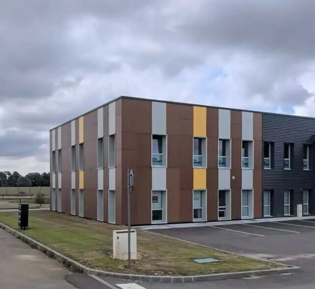 Bureau dans Boos à vendre - Photo de l’immeuble – Image 1 sur 1