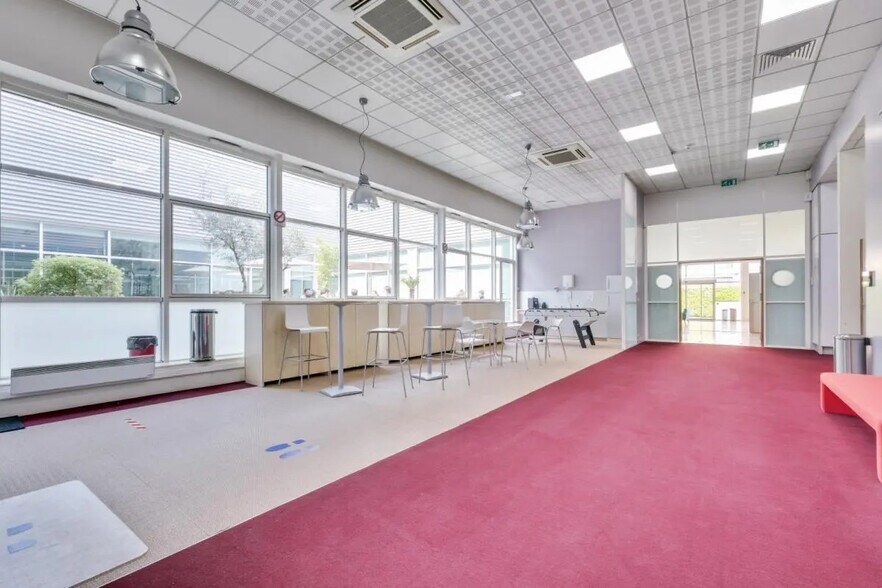 7-9 Rue Nationale, Boulogne-Billancourt à louer - Photo de l’immeuble – Image 3 sur 11