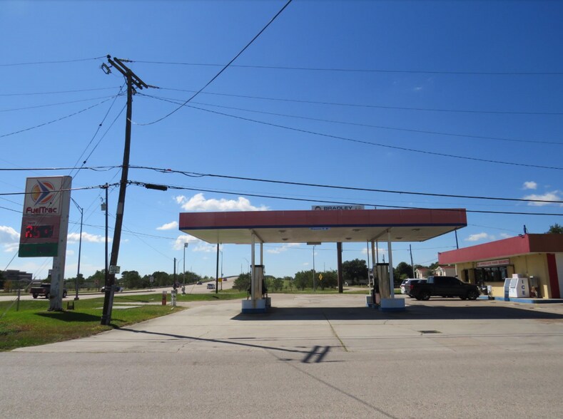 3002 Nall St, Port Neches, TX à vendre - Photo principale – Image 1 sur 9