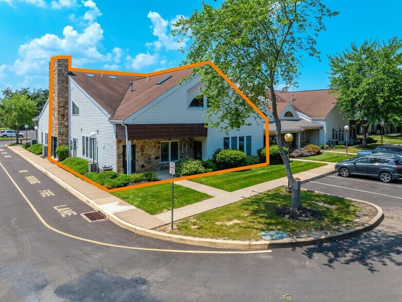 2432-2434 Bristol Rd, Bensalem, PA à louer - Photo de l’immeuble – Image 3 sur 14