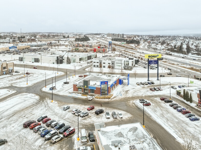 207 Av Joseph-Casavant, Québec, QC à louer - Aérien – Image 2 sur 3