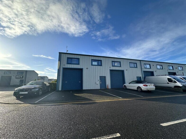 12-16 Invicta Way, Ramsgate à louer - Photo de l’immeuble – Image 2 sur 2