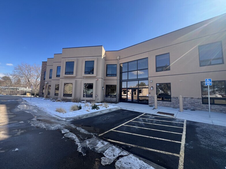 550 W Eisenhower Blvd, Loveland, CO à louer - Photo de l’immeuble – Image 2 sur 16