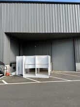 3013 Wilkinson Blvd, Charlotte, NC à louer Photo intérieure– Image 2 sur 8