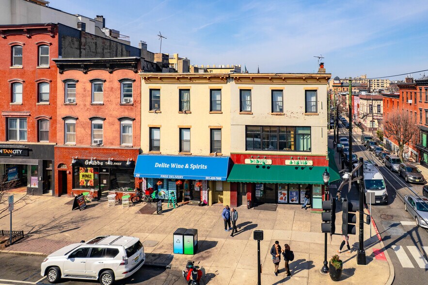 420 Washington St, Hoboken, NJ à vendre - Photo de l’immeuble – Image 3 sur 12