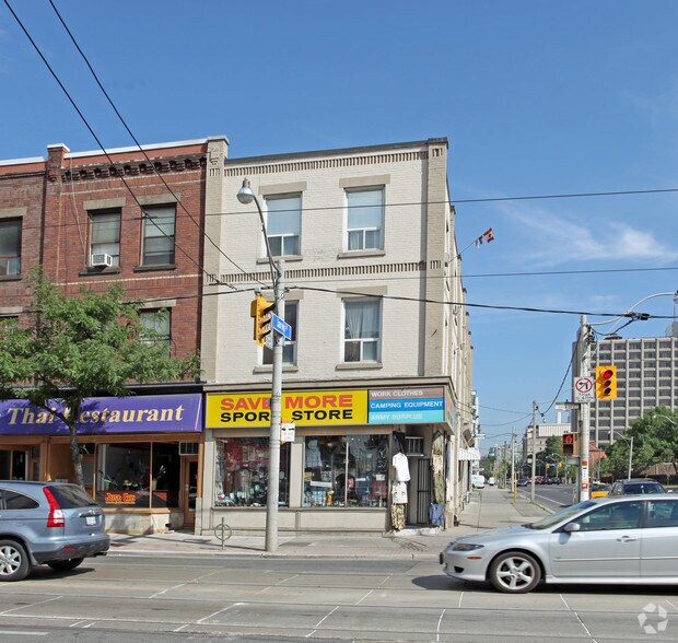 114 Queen St E, Toronto, ON à vendre - Photo de l’immeuble – Image 2 sur 2