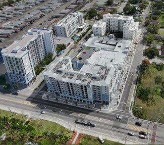 Plus de détails pour 3150 NW 79th St, Miami, FL - Local commercial à louer