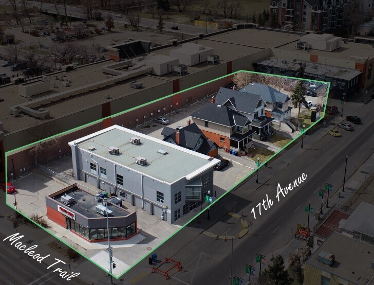 1705 Macleod Trl SE, Calgary, AB à vendre Aérien– Image 1 sur 4