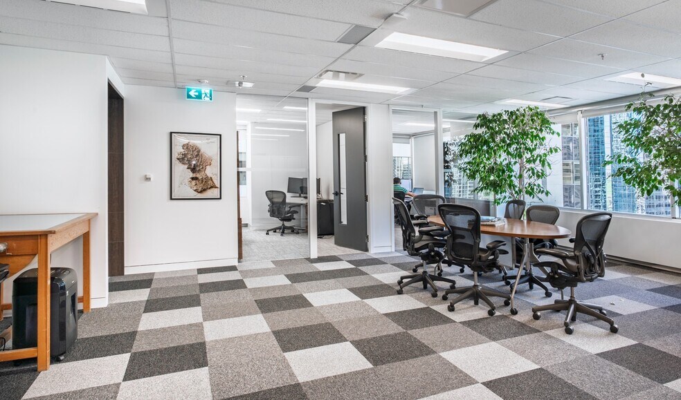 140 4 Av SW, Calgary, AB à louer - Photo de l’immeuble – Image 2 sur 5