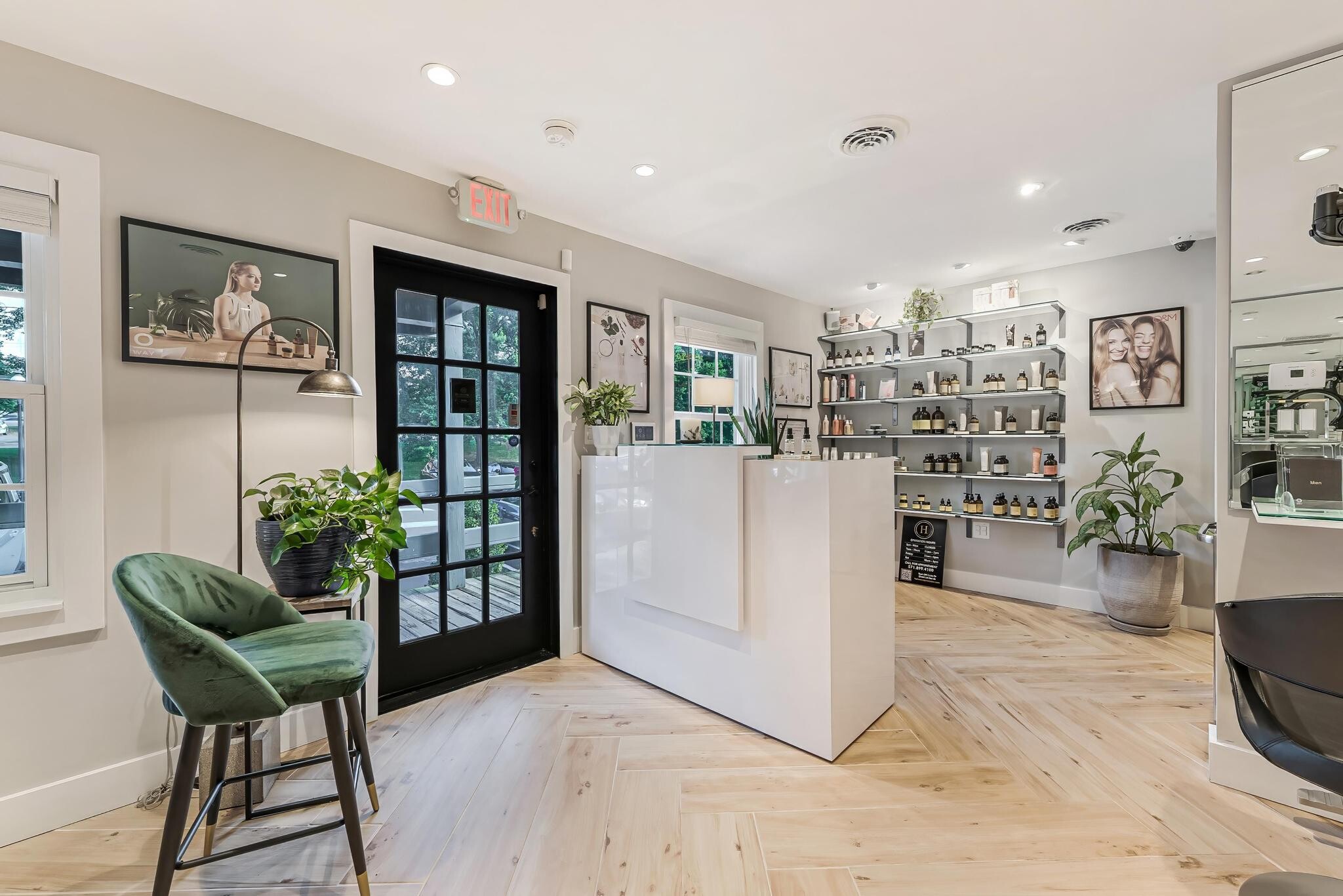 762-B Walker Rd, Great Falls, VA à louer Photo intérieure– Image 1 sur 18