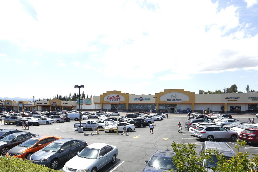10141-10231 Reseda Blvd, Northridge, CA à louer - Photo de l’immeuble – Image 1 sur 7