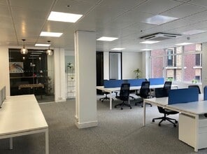 19-21 Great Tower St, Londres à louer Photo intérieure– Image 1 sur 3