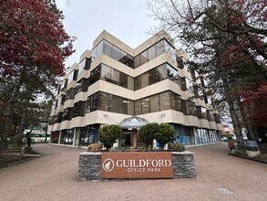 15225 104th Ave, Surrey, BC à louer Photo de l’immeuble– Image 1 sur 7