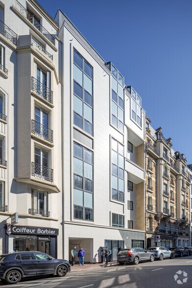 Bureau dans Levallois-Perret à louer - Photo de l’immeuble – Image 2 sur 13