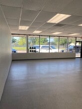 5602-5608 Pinemont Dr, Houston, TX à louer Photo intérieure– Image 2 sur 9