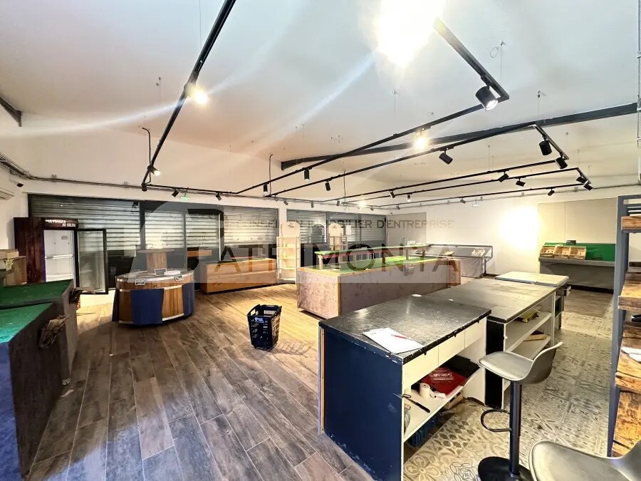 Local commercial dans Plan-de-Cuques à louer Photo intérieure– Image 1 sur 6