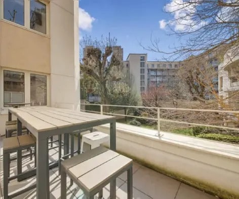 Espace de coworking dans Paris à louer - Photo de l’immeuble – Image 2 sur 2