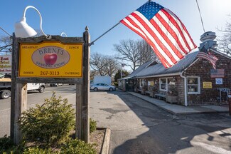 Plus de détails pour 8 Montauk Hwy, East Hampton, NY - Local commercial à louer