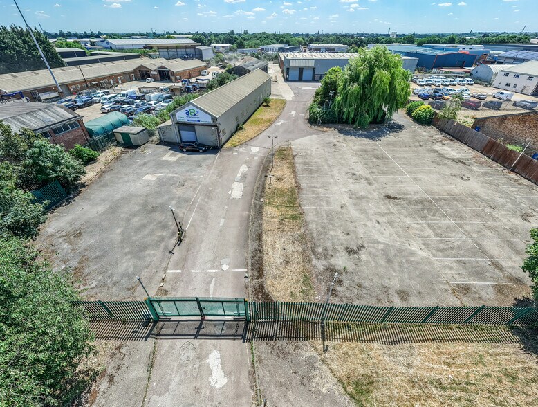 Unit 1 (Front), Padholme Road East, Peterborough à louer - Photo de l’immeuble – Image 3 sur 4
