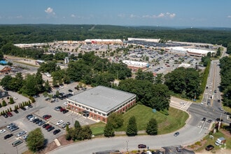 2 Wake Robin Rd, Lincoln, RI - Vue aérienne  vue de carte