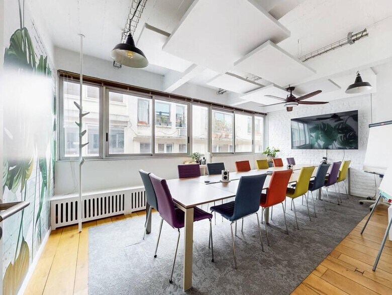 Bureau dans Paris à vendre - Photo de l’immeuble – Image 1 sur 12