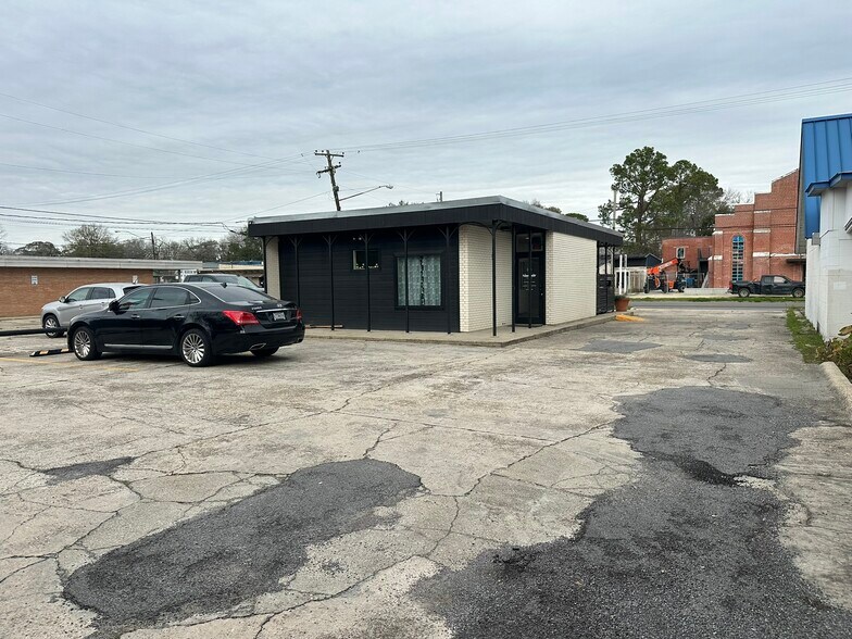 4378 Government St, Baton Rouge, LA à vendre - Photo de l’immeuble – Image 2 sur 8