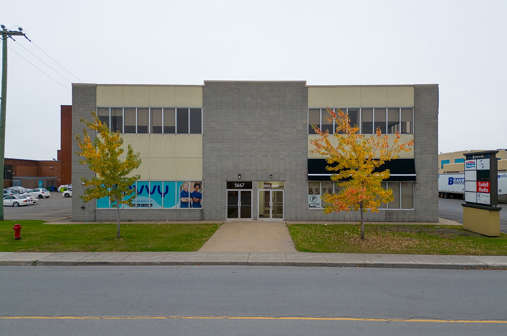 8270-8310 Ch Devonshire, Mt Royal, QC à louer Photo de l’immeuble– Image 1 sur 5