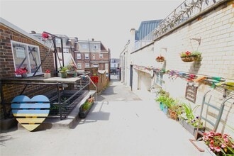 45 London Rd, East Grinstead à louer Photo de l’immeuble– Image 2 sur 2