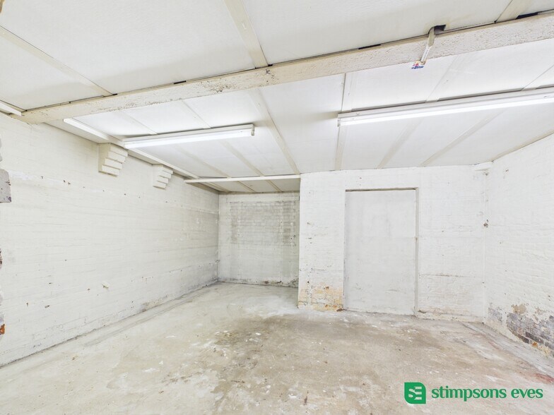 24 West St, Dunstable à louer - Photo de l’immeuble – Image 3 sur 13