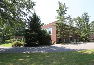 Plus de détails pour 507 Hopmeadow St, Simsbury, CT - Différents types d’espaces à louer