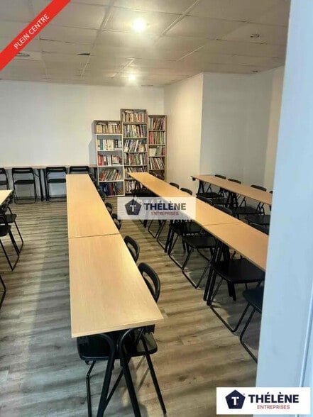 15 Place Jacques Mirouze, Montpellier à vendre - Photo de l’immeuble – Image 2 sur 10