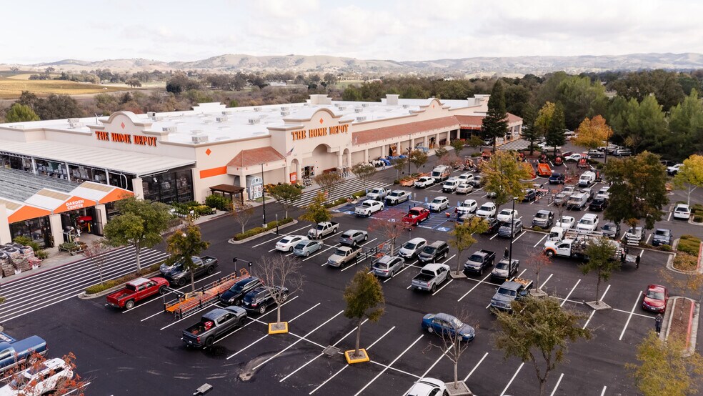 905 El Camino Real, Atascadero, CA à louer - Photo de l’immeuble – Image 3 sur 13