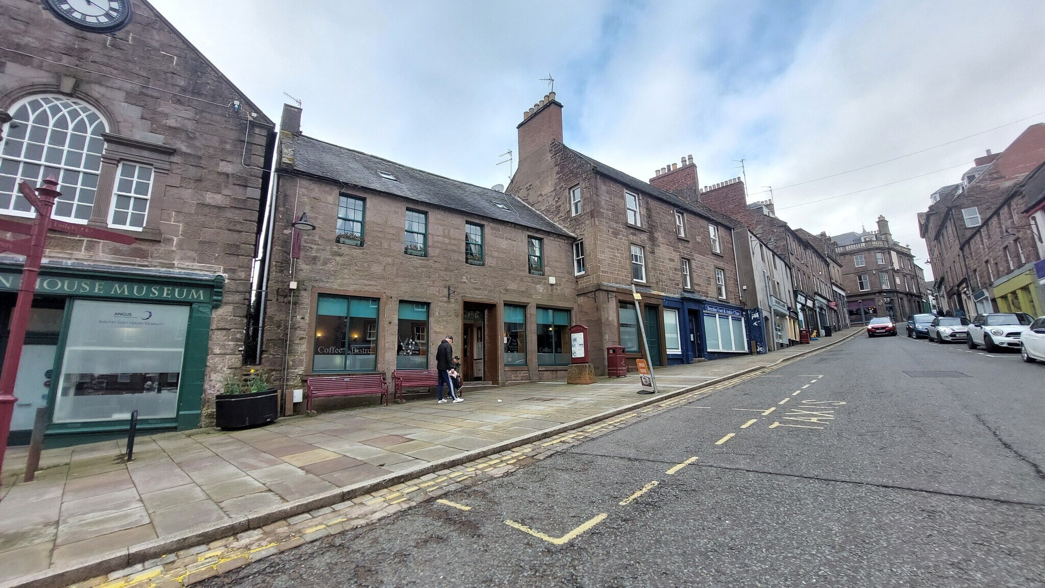 26-28 High St, Brechin à vendre Photo de l’immeuble– Image 1 sur 4