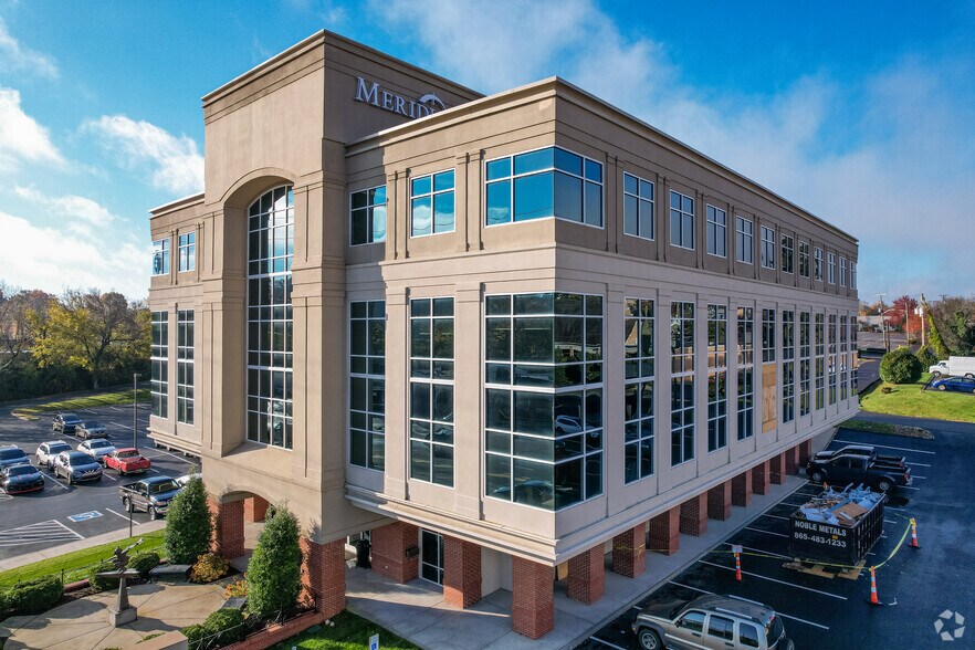 109 S Northshore Dr, Knoxville, TN à louer - Photo de l’immeuble – Image 2 sur 7