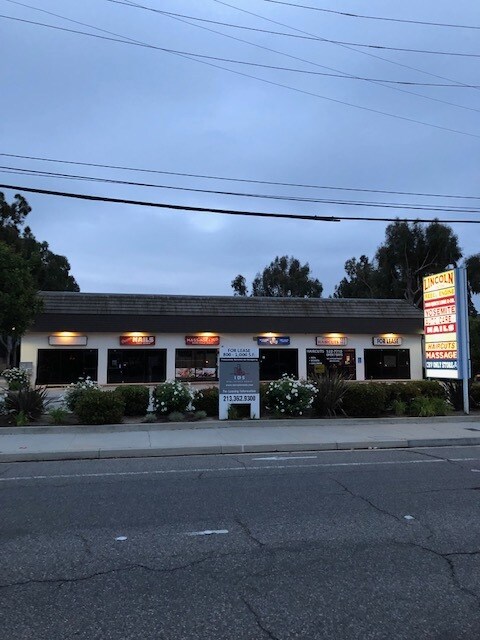 5956 E Los Angeles Ave, Simi Valley, CA à louer Photo intérieure– Image 1 sur 1