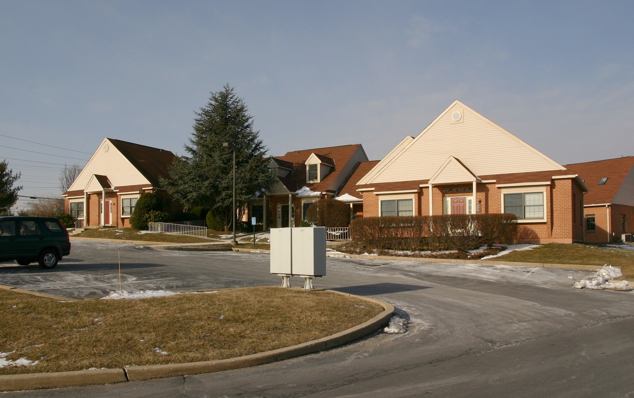 1572-1580 McDaniel Dr, West Chester, PA à louer Photo principale– Image 1 sur 7