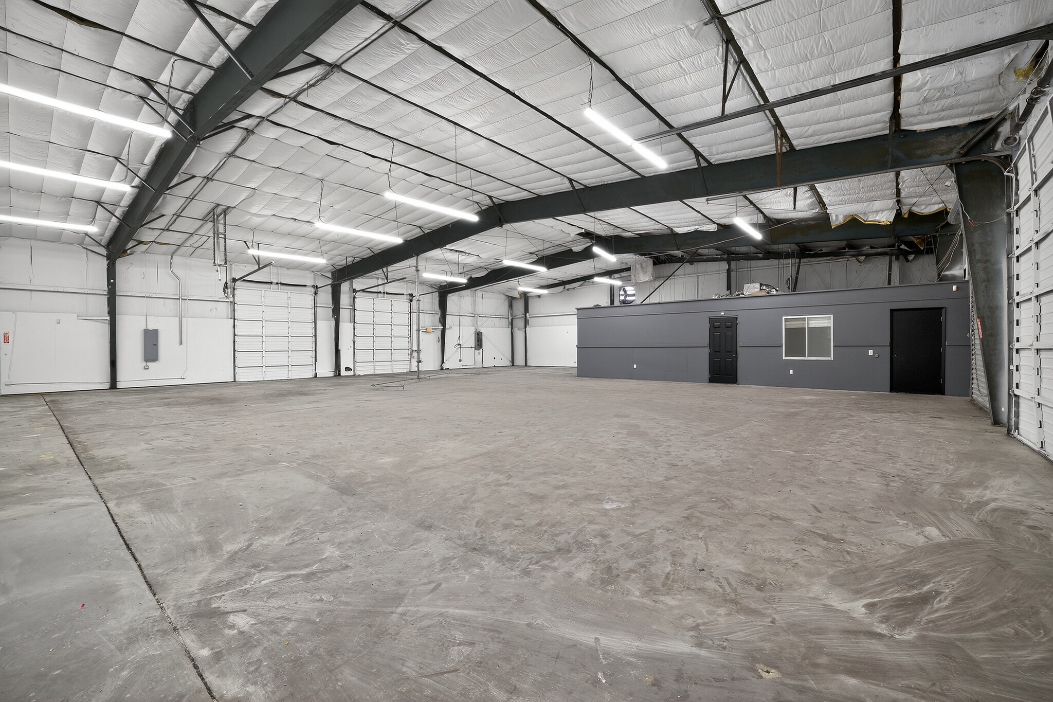 12555 N 44th St, Clearwater, FL à louer Photo intérieure– Image 1 sur 2