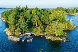Plus de détails pour 1 Dumfounder island, Gananoque, ON - Terrain à vendre