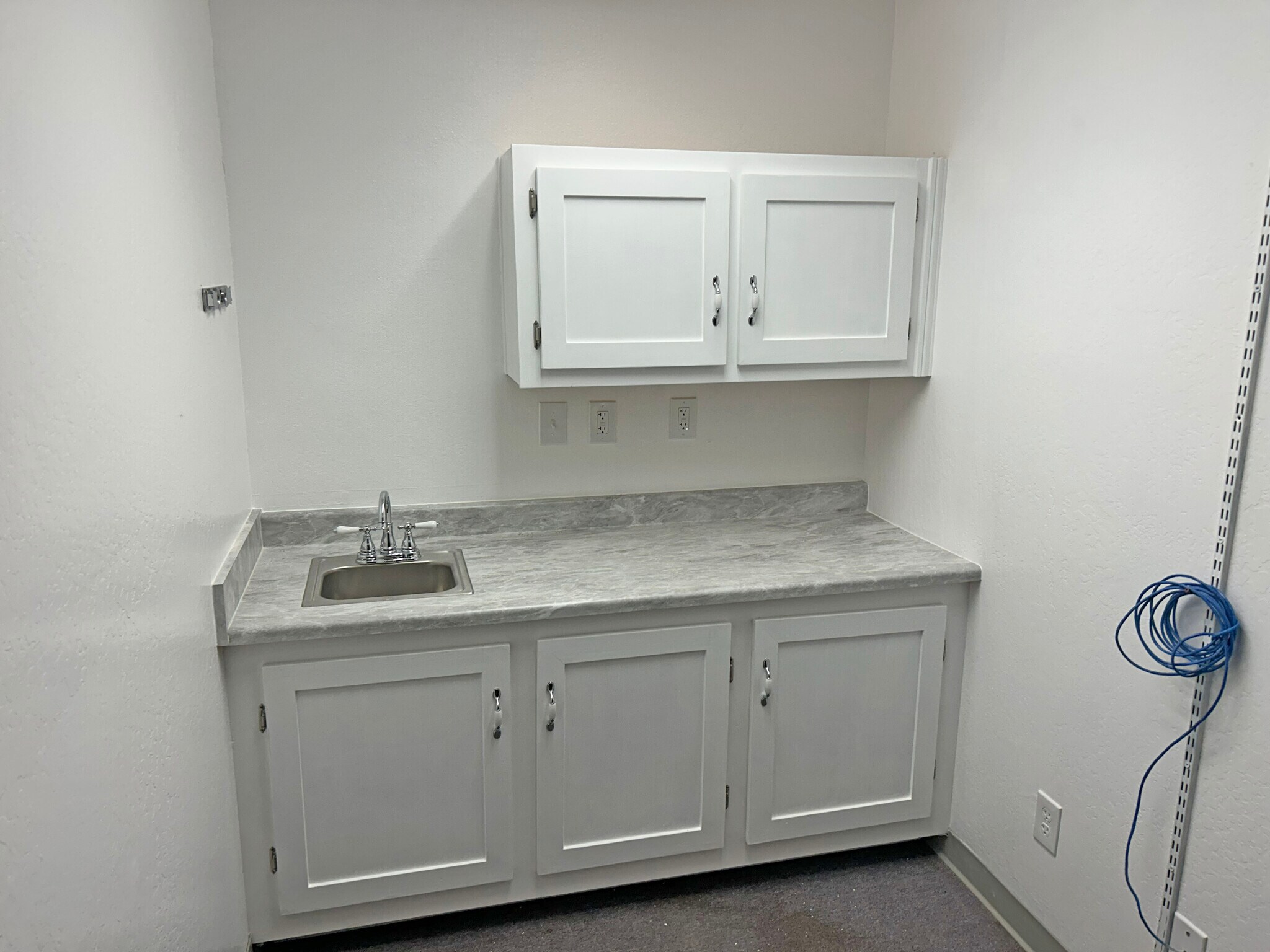 57 Barham Ave, Santa Rosa, CA à louer Photo intérieure– Image 1 sur 13