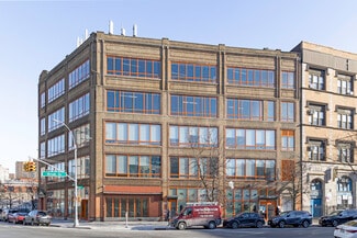 Plus de détails pour 3144 3rd Ave, Bronx, NY - Bureau à vendre