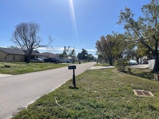 Plus de détails pour 3726 7th Place, Cape Coral, FL - Terrain à vendre