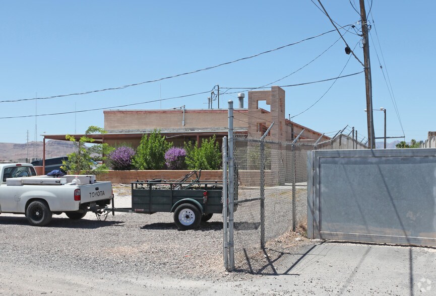 6665 W Gary Ave, Las Vegas, NV à vendre - Photo de l’immeuble – Image 2 sur 13