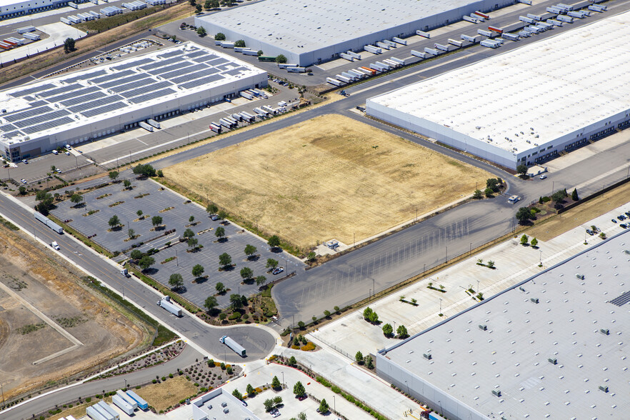 4647 Logistics Dr, Stockton, CA à louer - Photo de l’immeuble – Image 3 sur 31