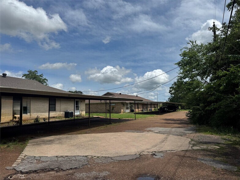 4515 SE Loop 286, Paris, TX à vendre - Photo de l’immeuble – Image 3 sur 35