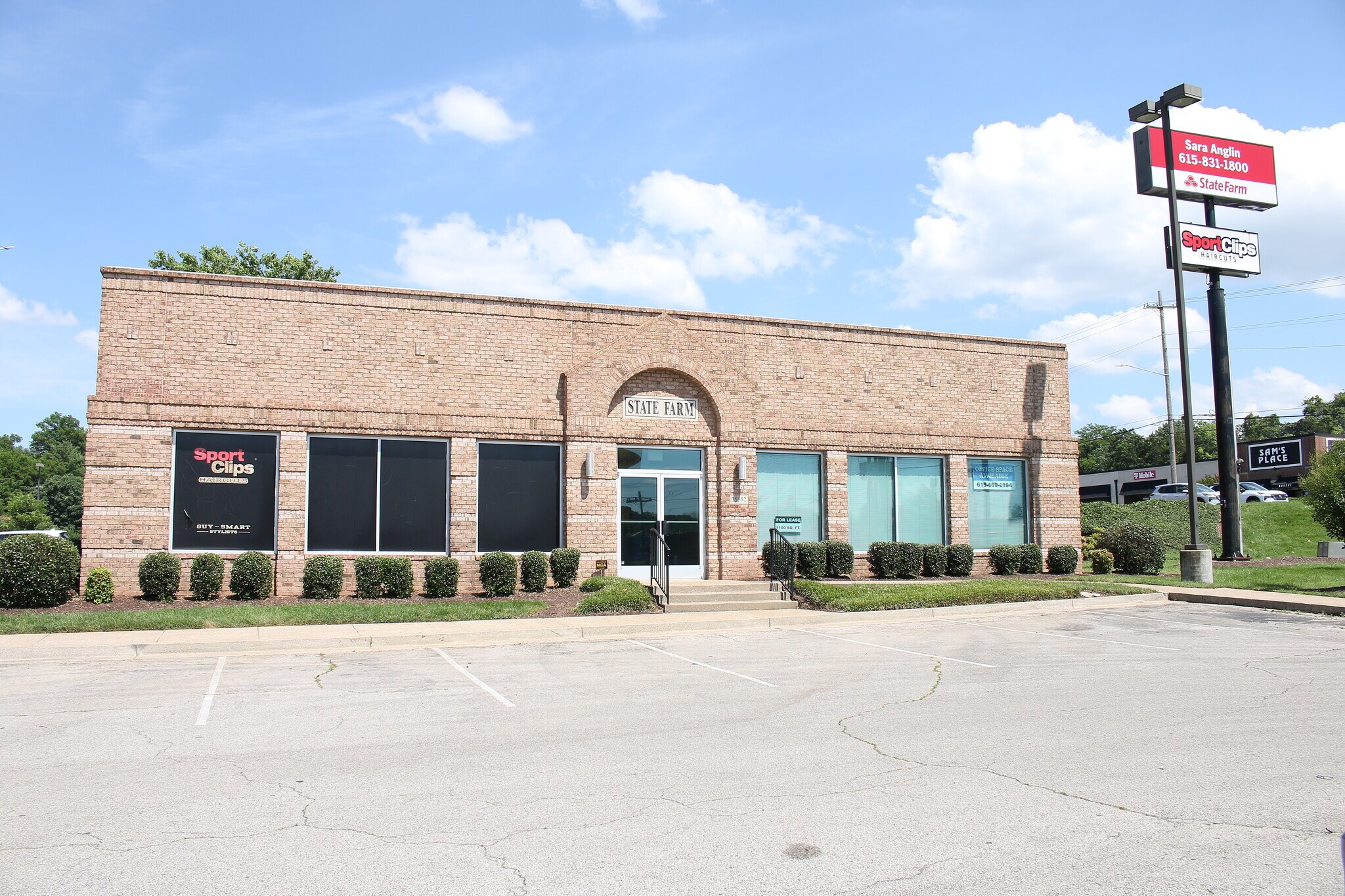 15582 Old Hickory Blvd, Nashville, TN à louer Photo de l’immeuble– Image 1 sur 9
