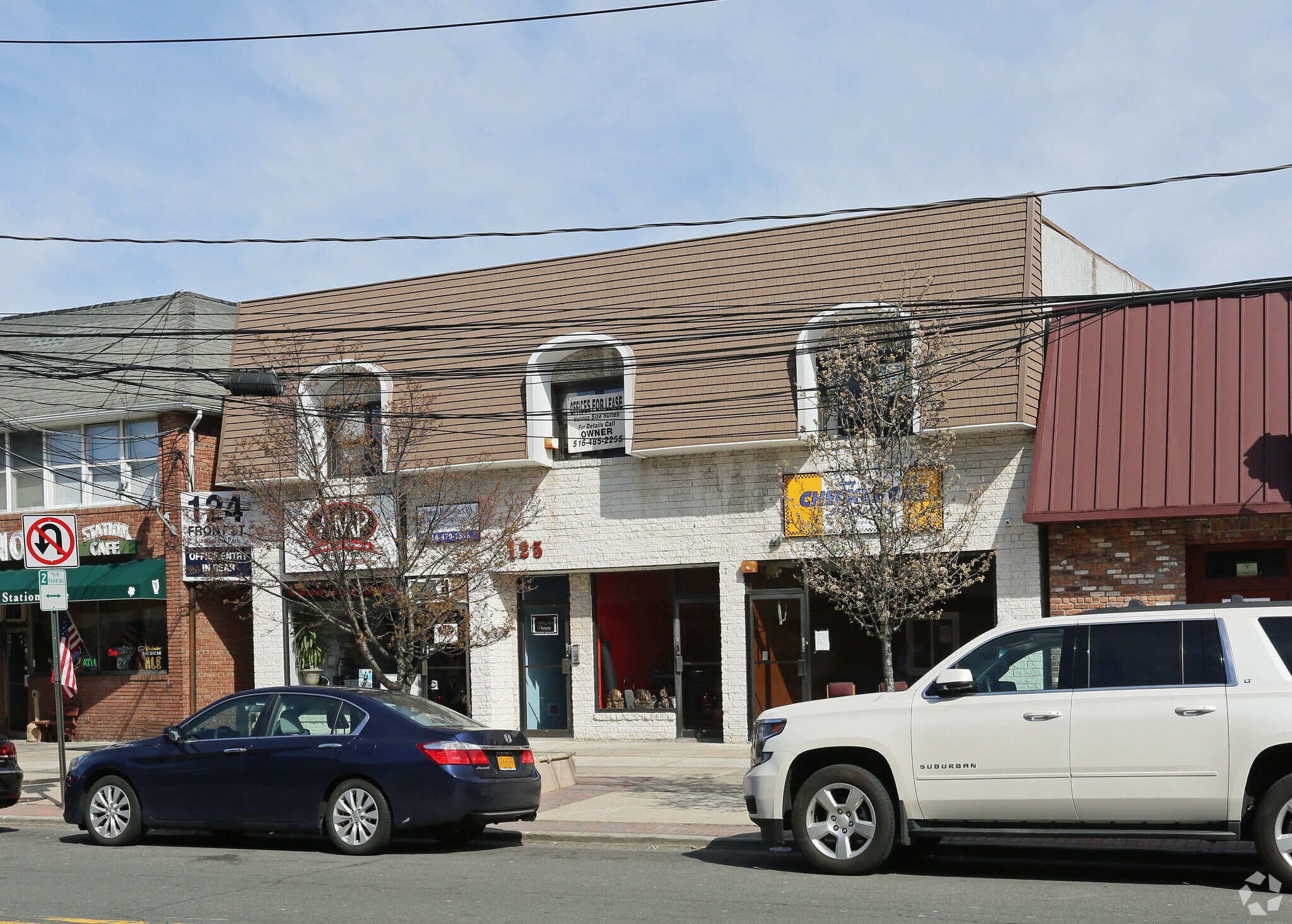125 Front St, Massapequa Park, NY à vendre Photo principale– Image 1 sur 5